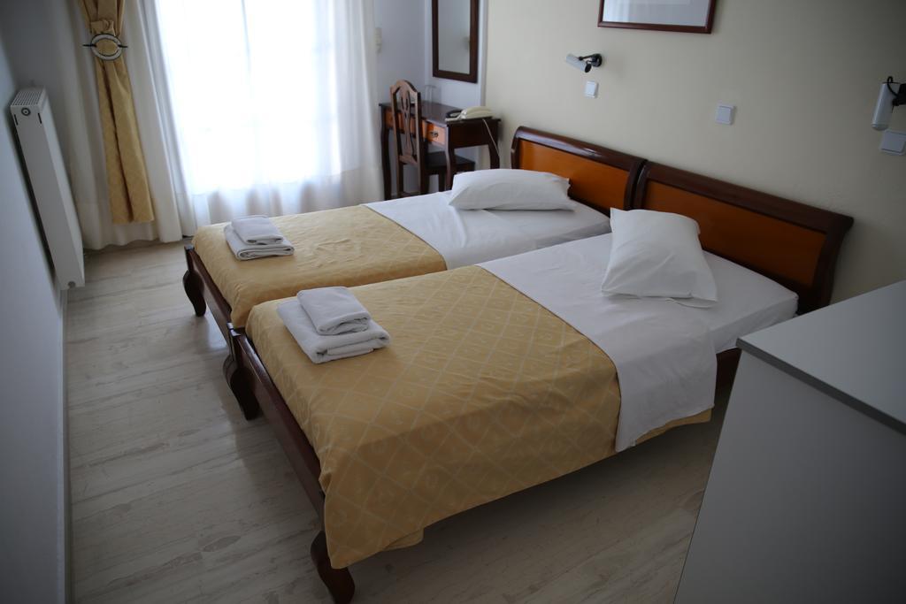 Hotel New Haroula Fira  Exterior foto